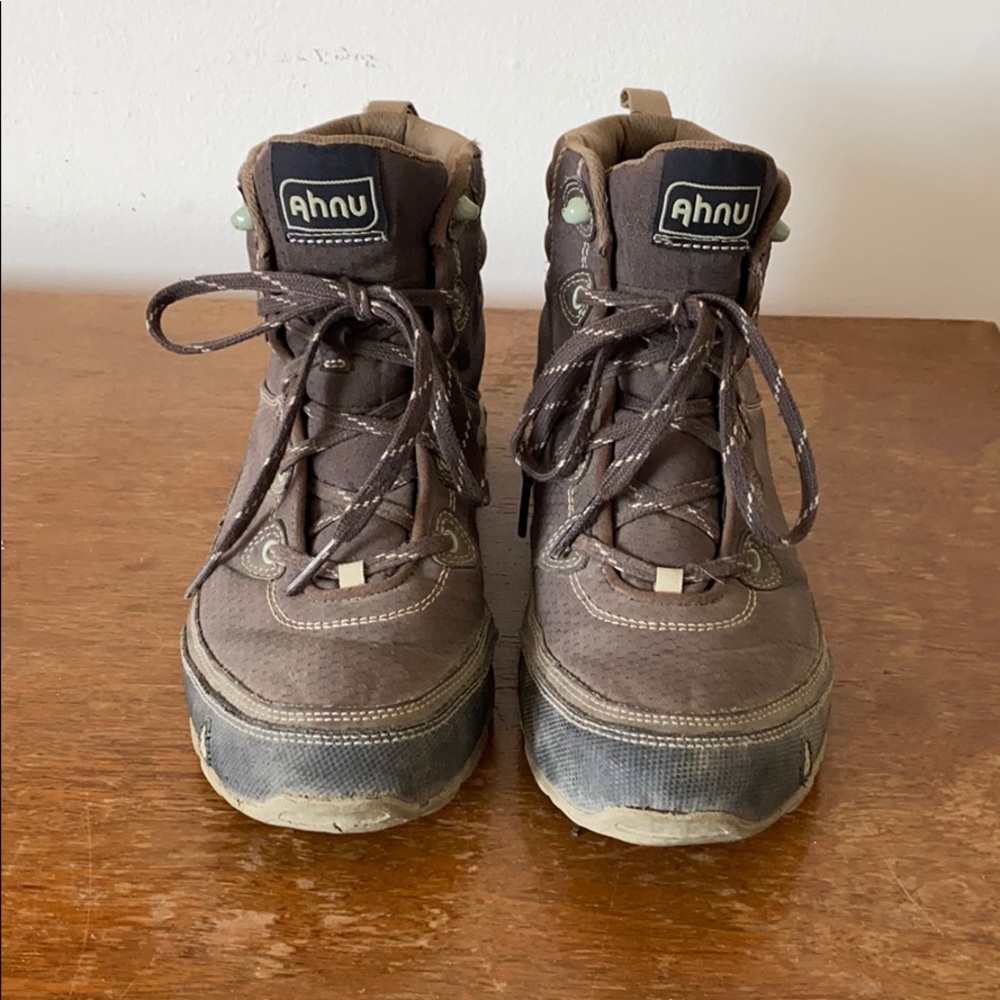 Ahnu Sugarpine Hiking Boot